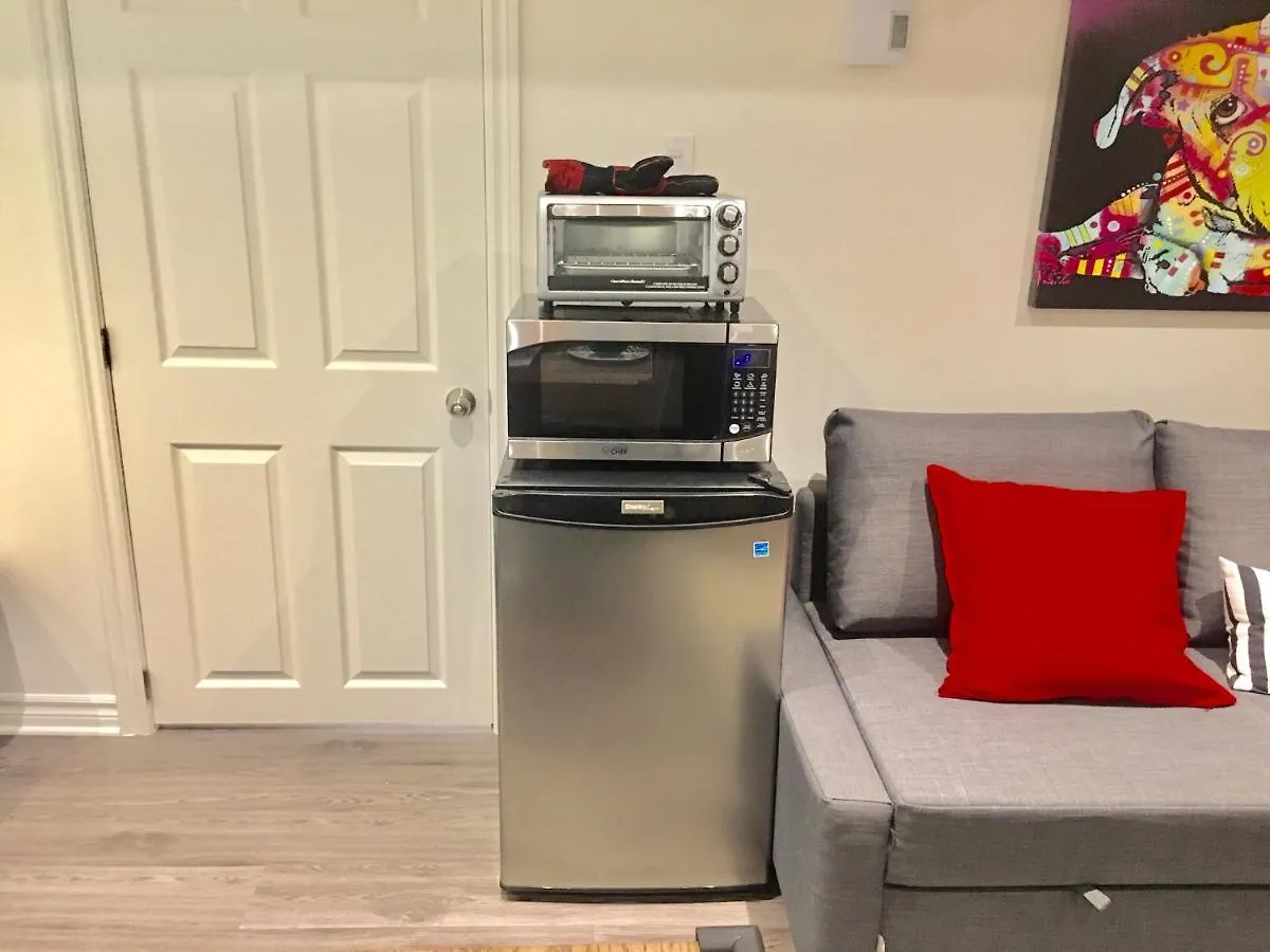 Appartement Luxury Bachelor Suite Pointe-Claire